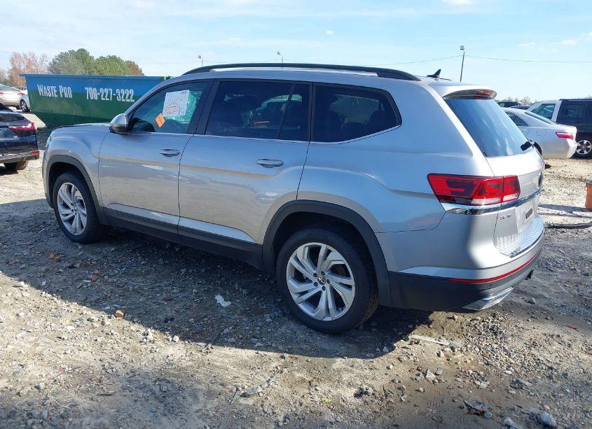 Photo 3 of 2021 Volkswagen Atlas 3.6L V6 SE W/TECHNOLOGY (VIN 1V2WR2CA0MC516118)
