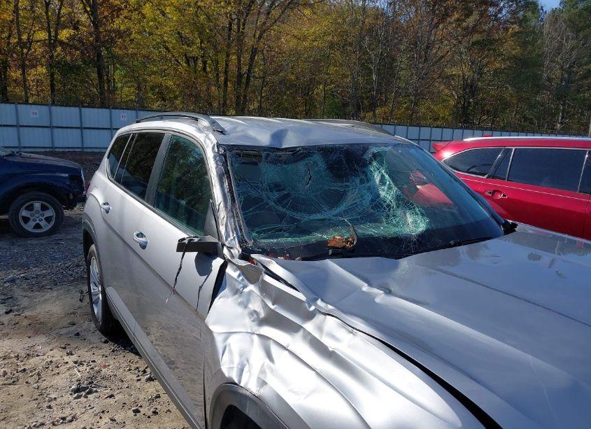 Photo 6 of 2021 Volkswagen Atlas 3.6L V6 SE W/TECHNOLOGY (VIN 1V2WR2CA0MC516118)