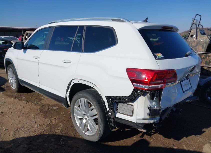 Photo 3 of 2019 Volkswagen Atlas 3.6L V6 SE W/TECHNOLOGY (VIN 1V2WR2CA1KC601188)