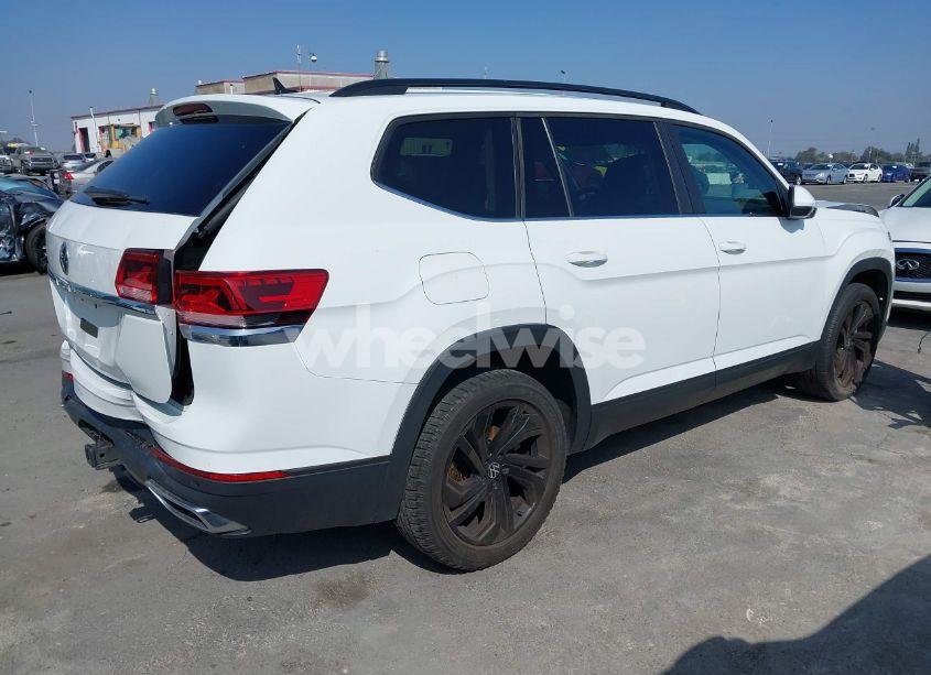 Photo 4 of 2022 Volkswagen Atlas 3.6L V6 SE W/TECHNOLOGY (VIN 1V2WR2CA1NC519384)