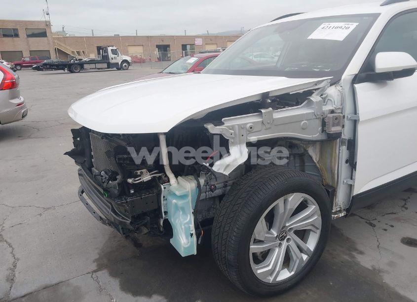 Photo 6 of 2022 Volkswagen Atlas 3.6L V6 SE W/TECHNOLOGY (VIN 1V2WR2CA2NC517904)