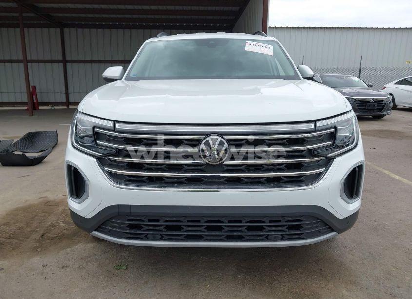 Photo 12 of 2024 Volkswagen Atlas 2.0T SE W/TECHNOLOGY (VIN 1V2WR2CA2RC560161)