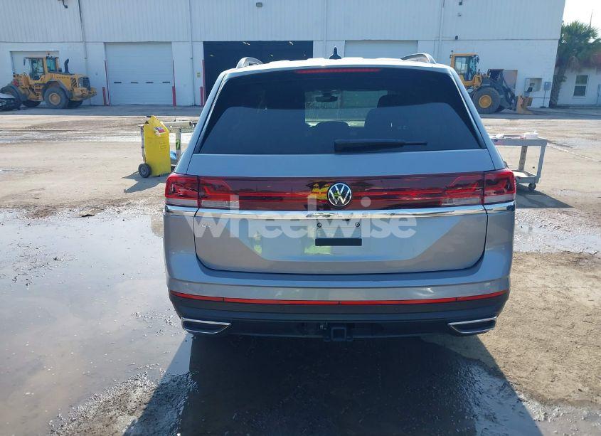 Photo 16 of 2025 Volkswagen Atlas 2.0T SE W/TECHNOLOGY (VIN 1V2WR2CA2SC508079)