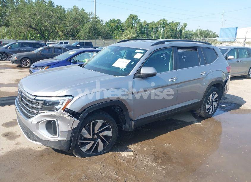 Photo 6 of 2025 Volkswagen Atlas 2.0T SE W/TECHNOLOGY (VIN 1V2WR2CA2SC508079)