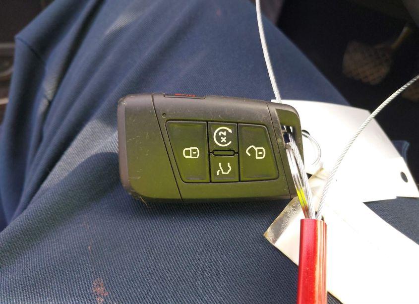 Photo 11 of 2021 Volkswagen Atlas 3.6L V6 SE W/TECHNOLOGY (VIN 1V2WR2CA3MC540378)