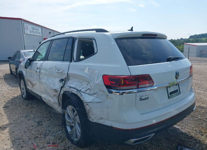 Photo 3 of 2021 Volkswagen Atlas 3.6L V6 SE W/TECHNOLOGY (VIN 1V2WR2CA3MC540378)
