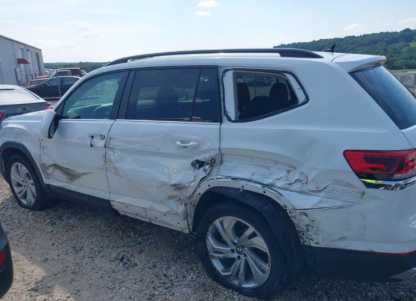 Photo 6 of 2021 Volkswagen Atlas 3.6L V6 SE W/TECHNOLOGY (VIN 1V2WR2CA3MC540378)