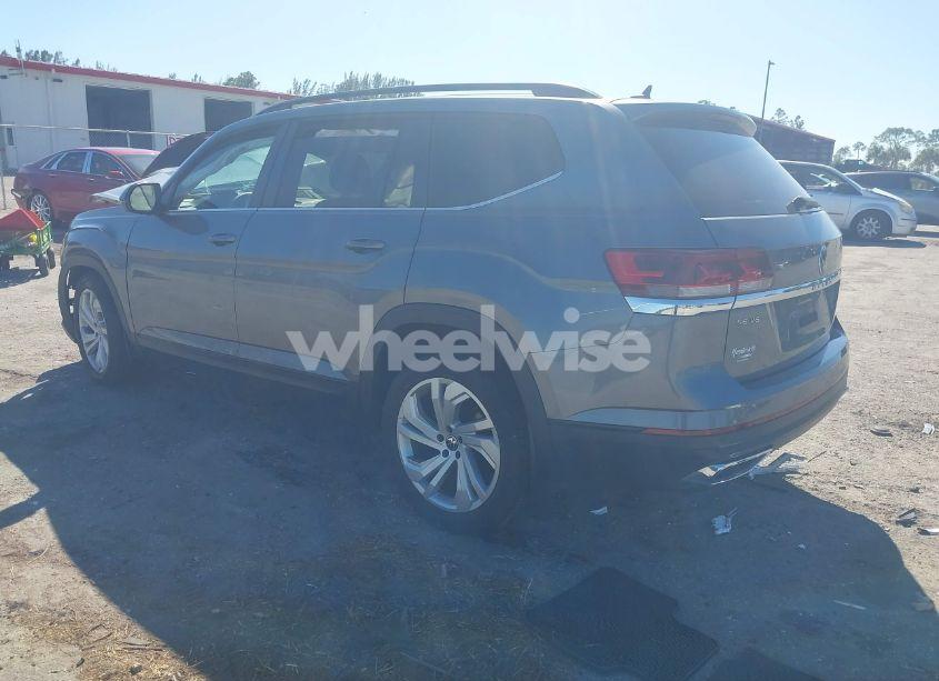 Photo 3 of 2021 Volkswagen Atlas 3.6L V6 SE W/TECHNOLOGY (VIN 1V2WR2CA3MC602149)