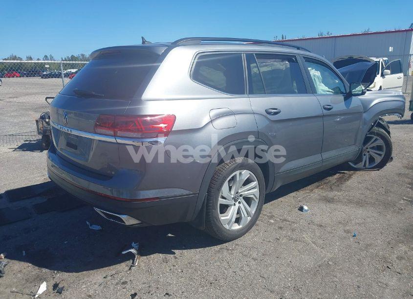 Photo 4 of 2021 Volkswagen Atlas 3.6L V6 SE W/TECHNOLOGY (VIN 1V2WR2CA3MC602149)