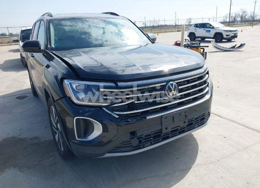 Photo 6 of 2024 Volkswagen Atlas 2.0T SE W/TECHNOLOGY (VIN 1V2WR2CA3RC503516)