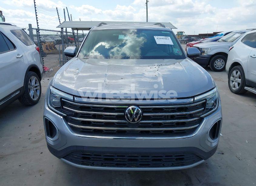Photo 12 of 2024 Volkswagen Atlas 2.0T SE W/TECHNOLOGY (VIN 1V2WR2CA3RC567572)