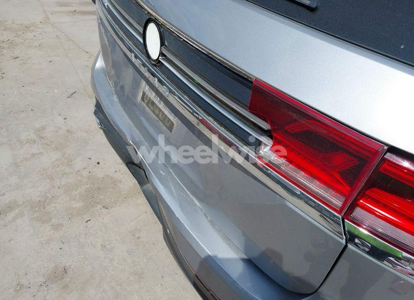 Photo 18 of 2024 Volkswagen Atlas 2.0T SE W/TECHNOLOGY (VIN 1V2WR2CA3RC567572)