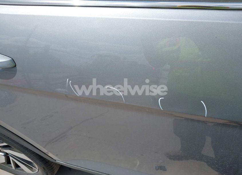 Photo 20 of 2024 Volkswagen Atlas 2.0T SE W/TECHNOLOGY (VIN 1V2WR2CA3RC567572)