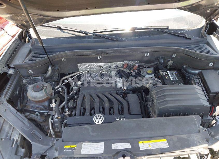 Photo 10 of 2021 Volkswagen Atlas 3.6L V6 SE W/TECHNOLOGY (VIN 1V2WR2CA4MC541958)