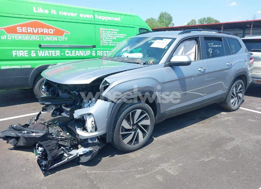 Photo 2 of 2025 Volkswagen Atlas 2.0T SE W/TECHNOLOGY (VIN 1V2WR2CA4SC509329)