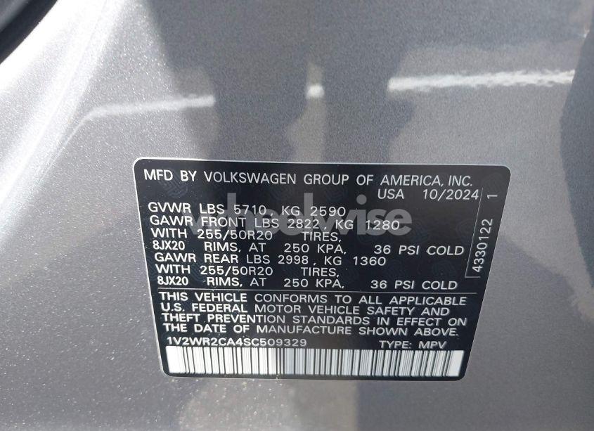 Photo 9 of 2025 Volkswagen Atlas 2.0T SE W/TECHNOLOGY (VIN 1V2WR2CA4SC509329)