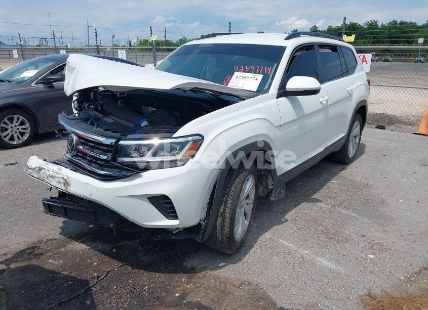 Photo 2 of 2021 Volkswagen Atlas 3.6L V6 SE W/TECHNOLOGY (VIN 1V2WR2CA5MC569901)