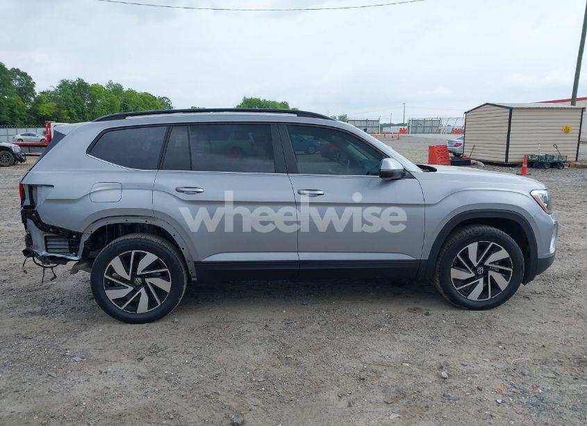 Photo 14 of 2024 Volkswagen Atlas 2.0T SE W/TECHNOLOGY (VIN 1V2WR2CA5RC543953)
