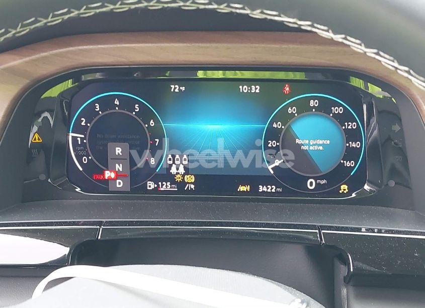 Photo 7 of 2024 Volkswagen Atlas 2.0T SE W/TECHNOLOGY (VIN 1V2WR2CA5RC543953)