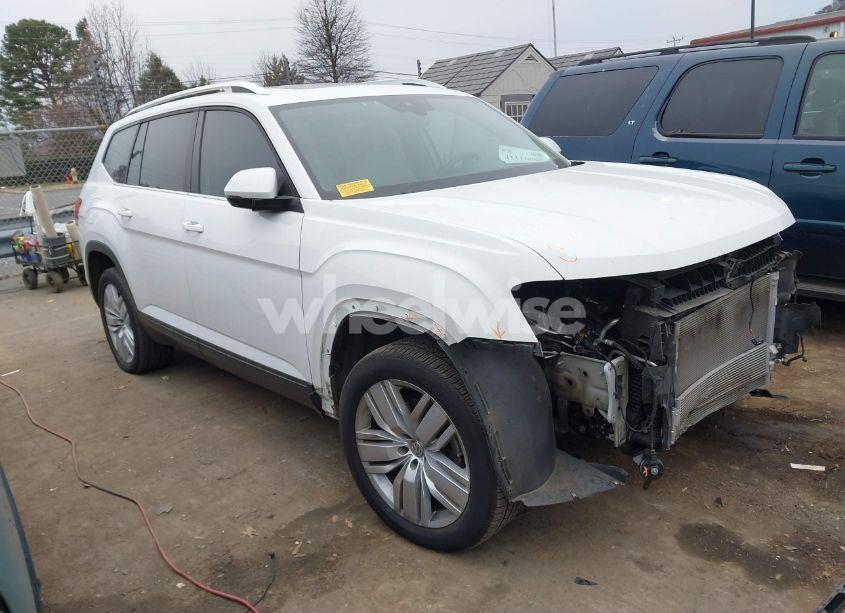 2019 Volkswagen Atlas 3.6L V6 SE W/TECHNOLOGY (VIN 1V2WR2CA6KC601641) main photo