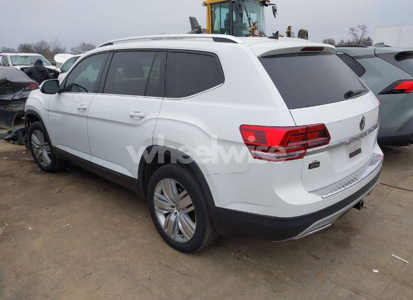 Photo 3 of 2019 Volkswagen Atlas 3.6L V6 SE W/TECHNOLOGY (VIN 1V2WR2CA6KC601641)