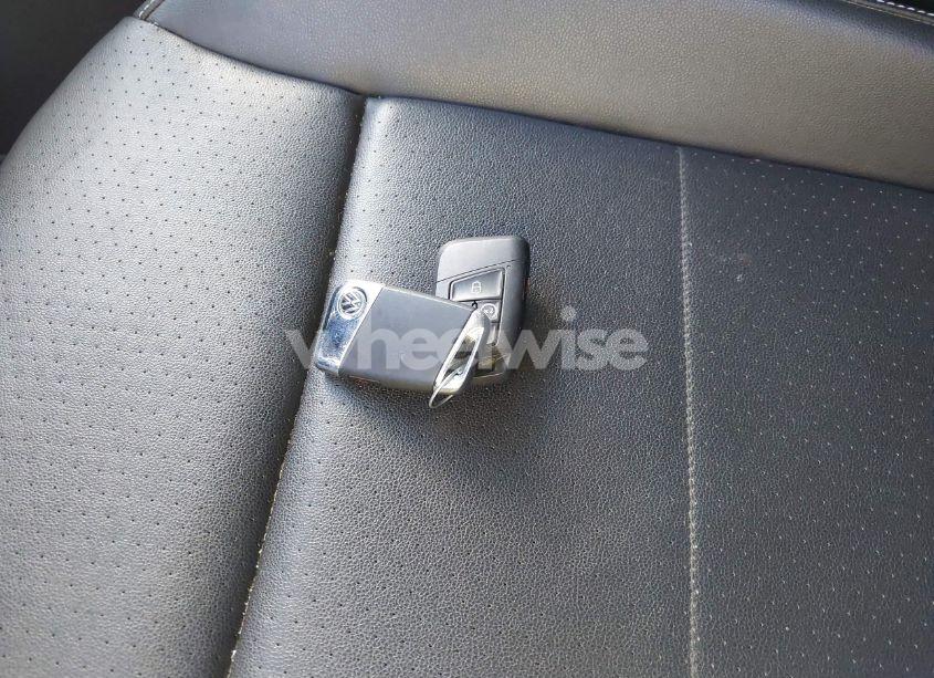 Photo 11 of 2021 Volkswagen Atlas 3.6L V6 SE W/TECHNOLOGY (VIN 1V2WR2CA6MC555084)