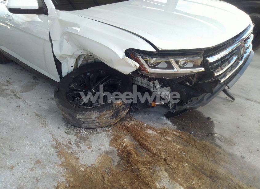 Photo 6 of 2022 Volkswagen Atlas 3.6L V6 SE W/TECHNOLOGY (VIN 1V2WR2CA6NC544975)