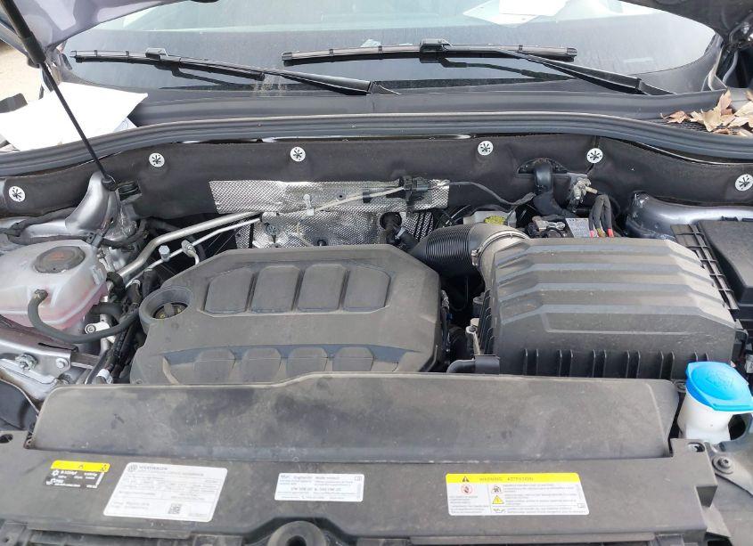 Photo 10 of 2024 Volkswagen Atlas 2.0T SE W/TECHNOLOGY (VIN 1V2WR2CA6RC566660)