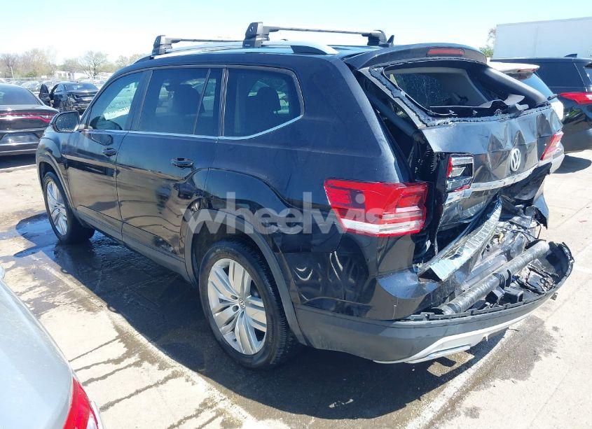 Photo 3 of 2019 Volkswagen Atlas 3.6L V6 SE W/TECHNOLOGY (VIN 1V2WR2CA7KC525508)