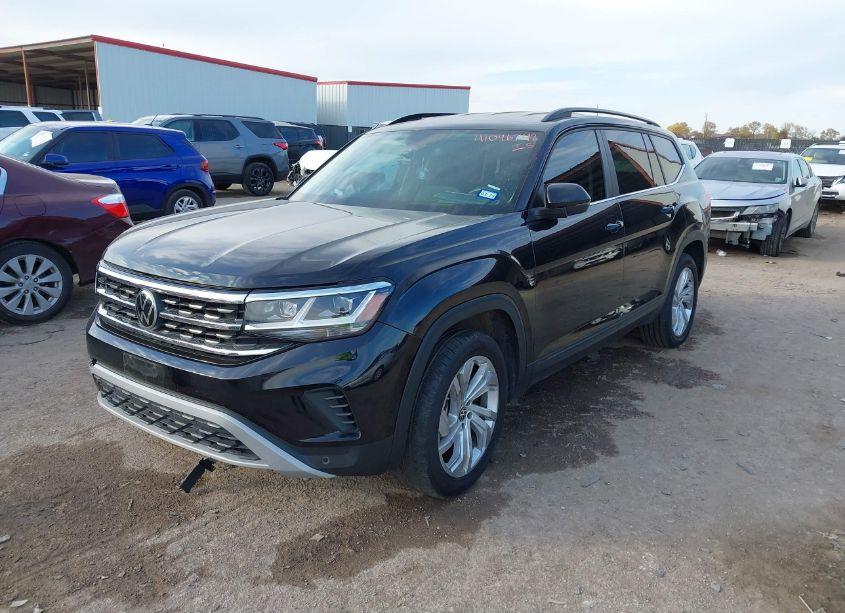 Photo 2 of 2021 Volkswagen Atlas 3.6L V6 SE W/TECHNOLOGY (VIN 1V2WR2CA7MC578227)