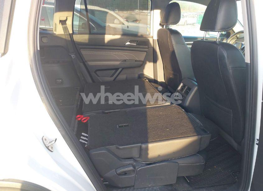 Photo 8 of 2021 Volkswagen Atlas 3.6L V6 SE W/TECHNOLOGY (VIN 1V2WR2CA7MC595822)