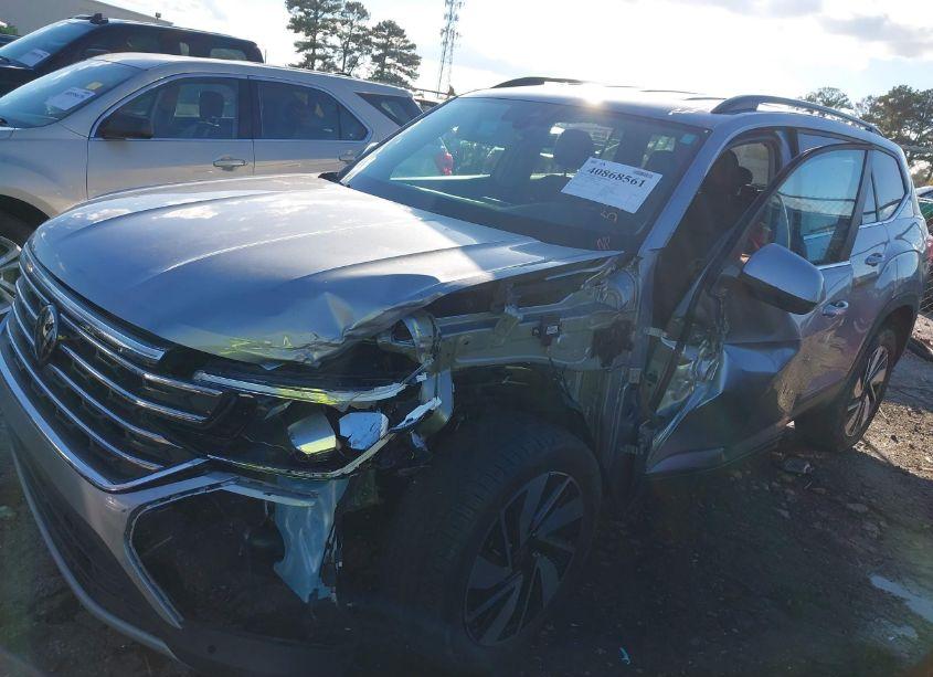 Photo 6 of 2024 Volkswagen Atlas 2.0T SE W/TECHNOLOGY (VIN 1V2WR2CA7RC536485)