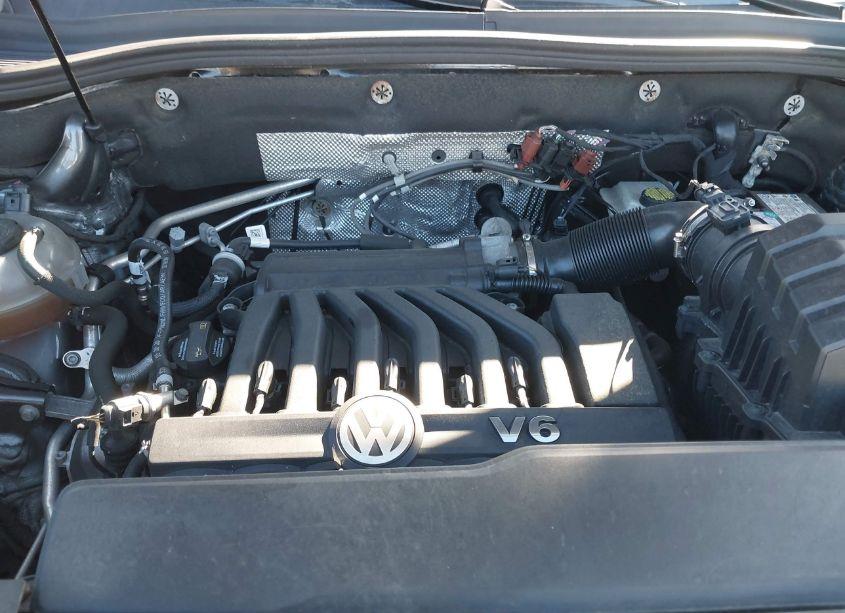 Photo 10 of 2021 Volkswagen Atlas 3.6L V6 SE W/TECHNOLOGY (VIN 1V2WR2CA8MC543647)
