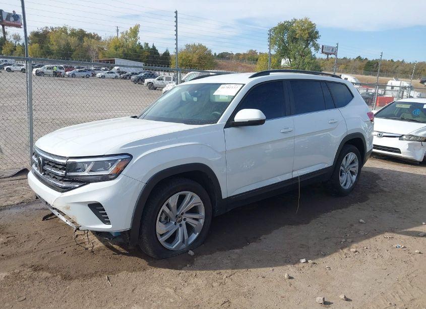 Photo 2 of 2023 Volkswagen Atlas 3.6L V6 SE W/TECHNOLOGY (VIN 1V2WR2CA8PC510040)