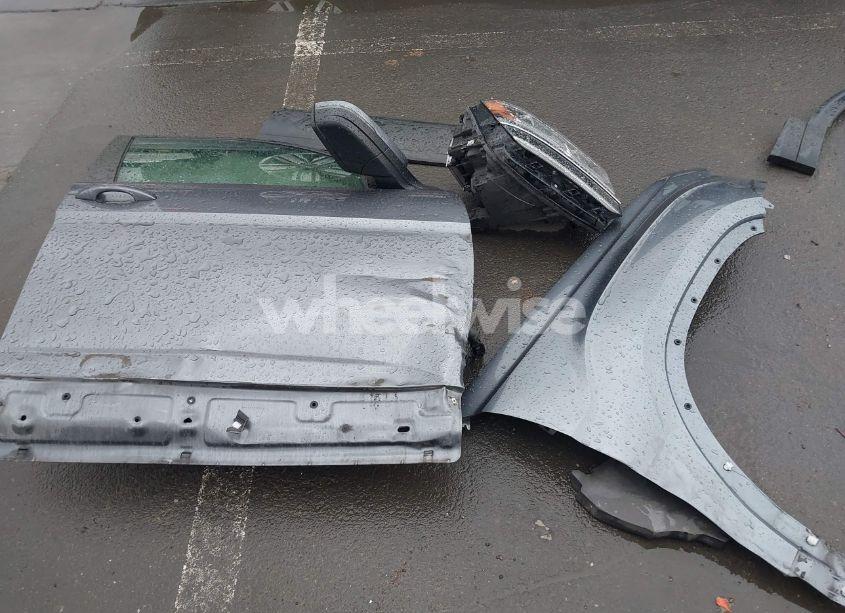 Photo 12 of 2019 Volkswagen Atlas 3.6L V6 SE W/TECHNOLOGY (VIN 1V2WR2CA9KC503400)