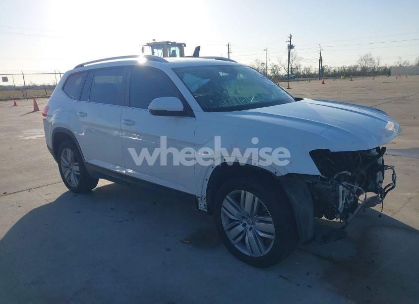 2019 Volkswagen Atlas 3.6L V6 SE W/TECHNOLOGY (VIN 1V2WR2CA9KC532816) main photo