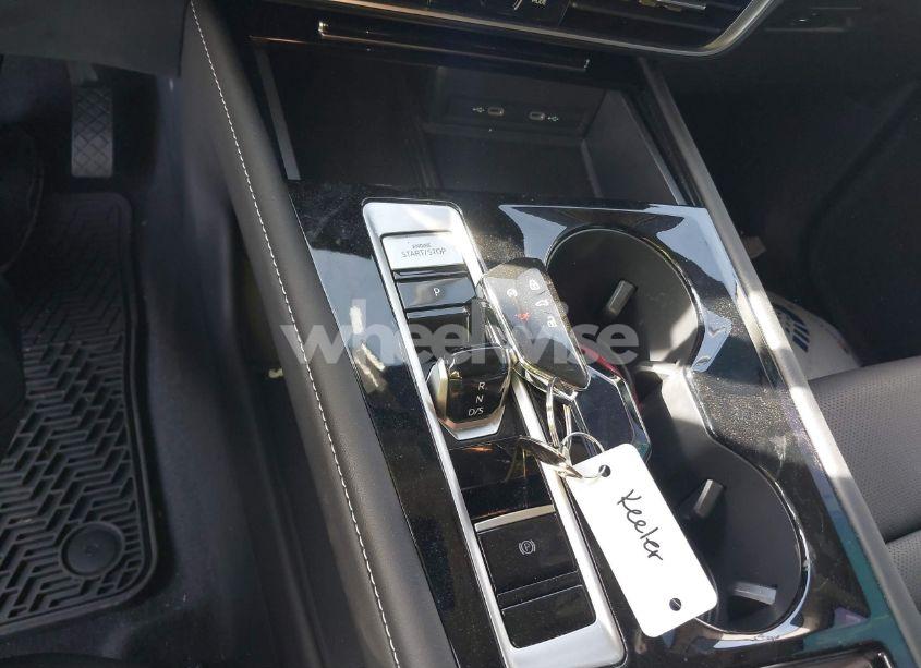 Photo 11 of 2024 Volkswagen Atlas 2.0T SE W/TECHNOLOGY (VIN 1V2WR2CA9RC577040)