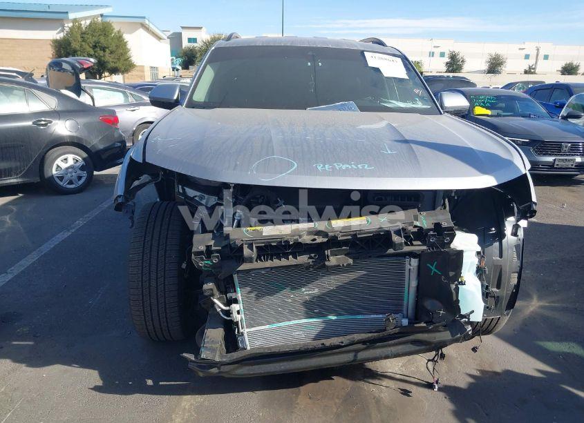 Photo 6 of 2024 Volkswagen Atlas 2.0T SE W/TECHNOLOGY (VIN 1V2WR2CA9RC577040)