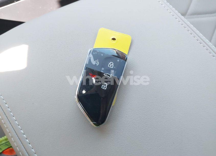 Photo 11 of 2024 Volkswagen Atlas 2.0T SE W/TECHNOLOGY (VIN 1V2WR2CA9RC578169)