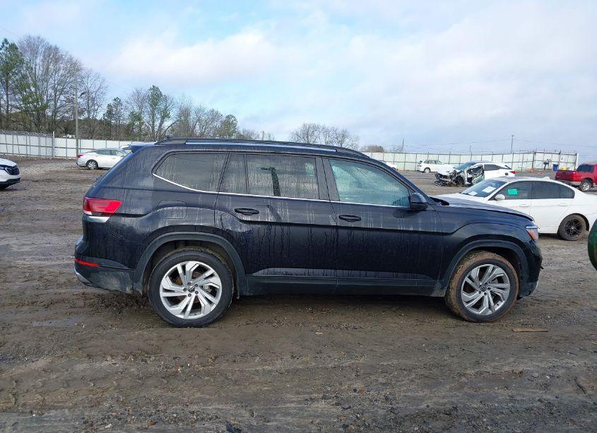 Photo 13 of 2022 Volkswagen Atlas 3.6L V6 SE W/TECHNOLOGY (VIN 1V2WR2CAXNC558149)