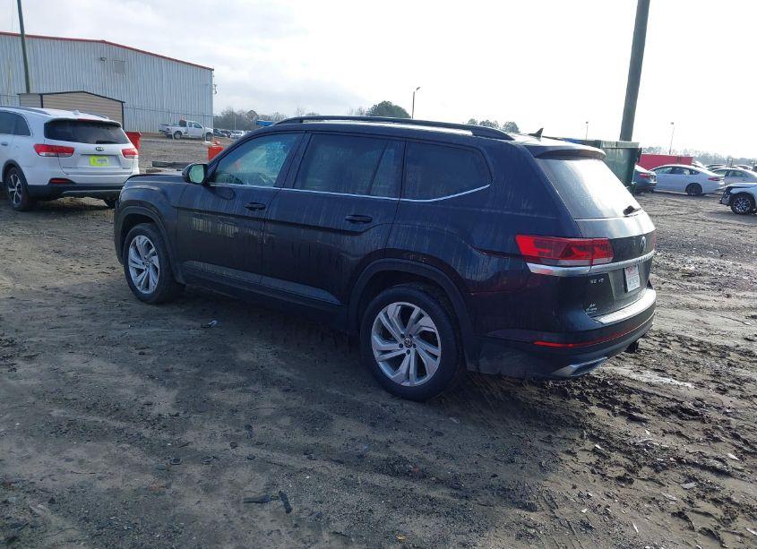 Photo 3 of 2022 Volkswagen Atlas 3.6L V6 SE W/TECHNOLOGY (VIN 1V2WR2CAXNC558149)