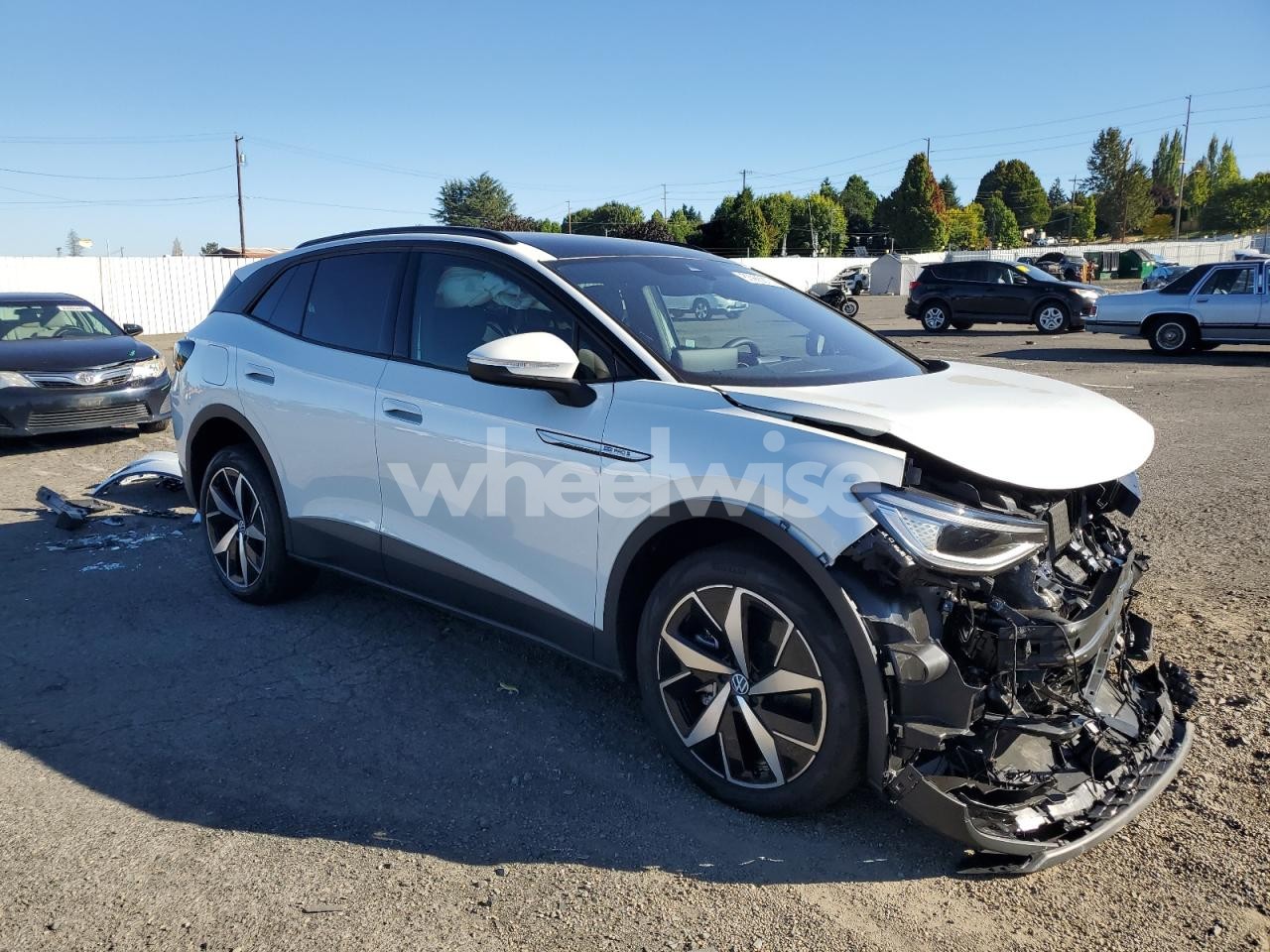 Photo 4 of 2025 VOLKSWAGEN ID.4 PRO S (VIN 1V2WSPE82SC008676)