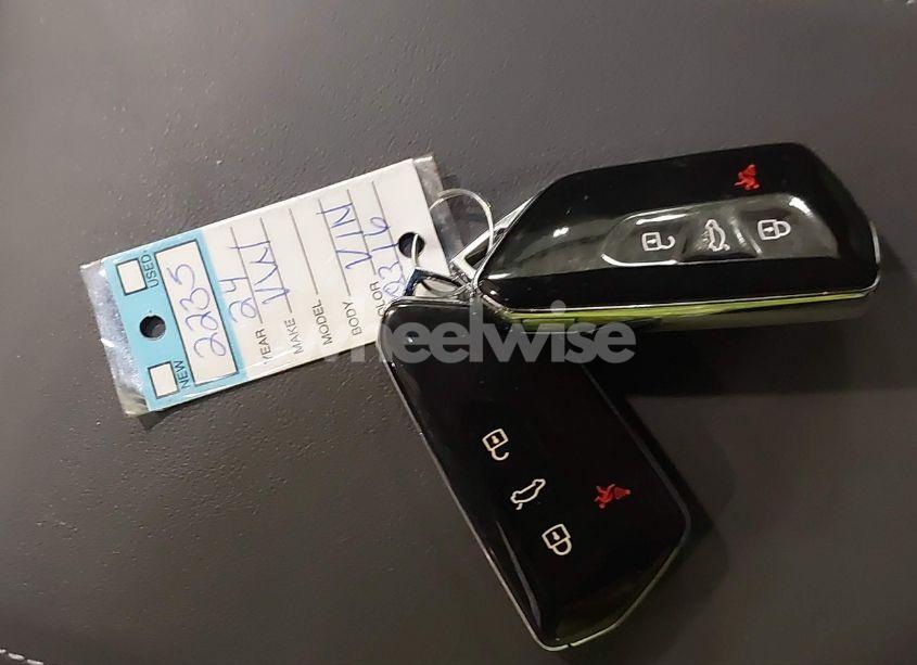 Photo 11 of 2024 Volkswagen Id.4 AWD PRO S (VIN 1V2WSPE86RC000316)