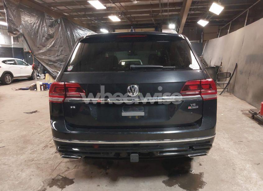 Photo 16 of 2019 Volkswagen Atlas 3.6L V6 SE W/TECHNOLOGY R-LINE (VIN 1V2XR2CA0KC565336)