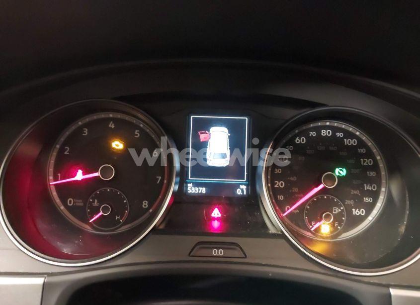 Photo 7 of 2019 Volkswagen Atlas 3.6L V6 SE W/TECHNOLOGY R-LINE (VIN 1V2XR2CA0KC565336)