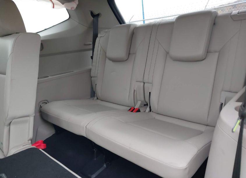 Photo 18 of 2019 Volkswagen Atlas 3.6L V6 SE W/TECHNOLOGY R-LINE (VIN 1V2XR2CA5KC581211)