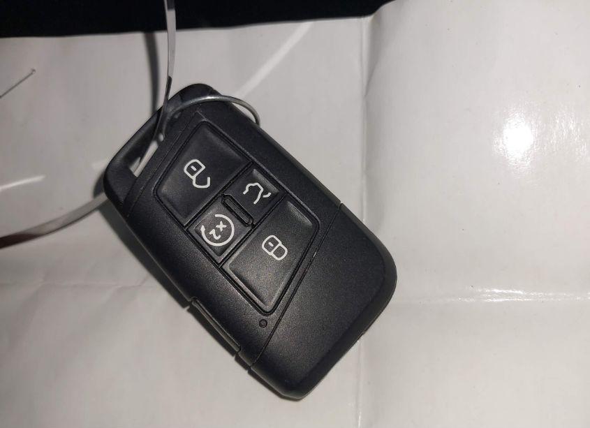 Photo 11 of 2019 Volkswagen Atlas 3.6L V6 SE W/TECHNOLOGY R-LINE (VIN 1V2XR2CA8KC606070)