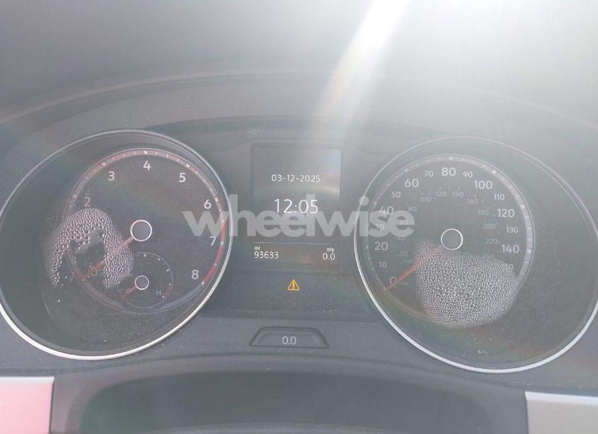 Photo 7 of 2019 Volkswagen Atlas 3.6L V6 SE W/TECHNOLOGY R-LINE (VIN 1V2YR2CA0KC582951)