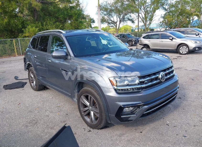 2019 Volkswagen Atlas 3.6L V6 SE W/TECHNOLOGY R-LINE (VIN 1V2YR2CA3KC519312) main photo