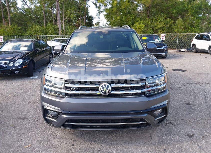Photo 12 of 2019 Volkswagen Atlas 3.6L V6 SE W/TECHNOLOGY R-LINE (VIN 1V2YR2CA3KC519312)